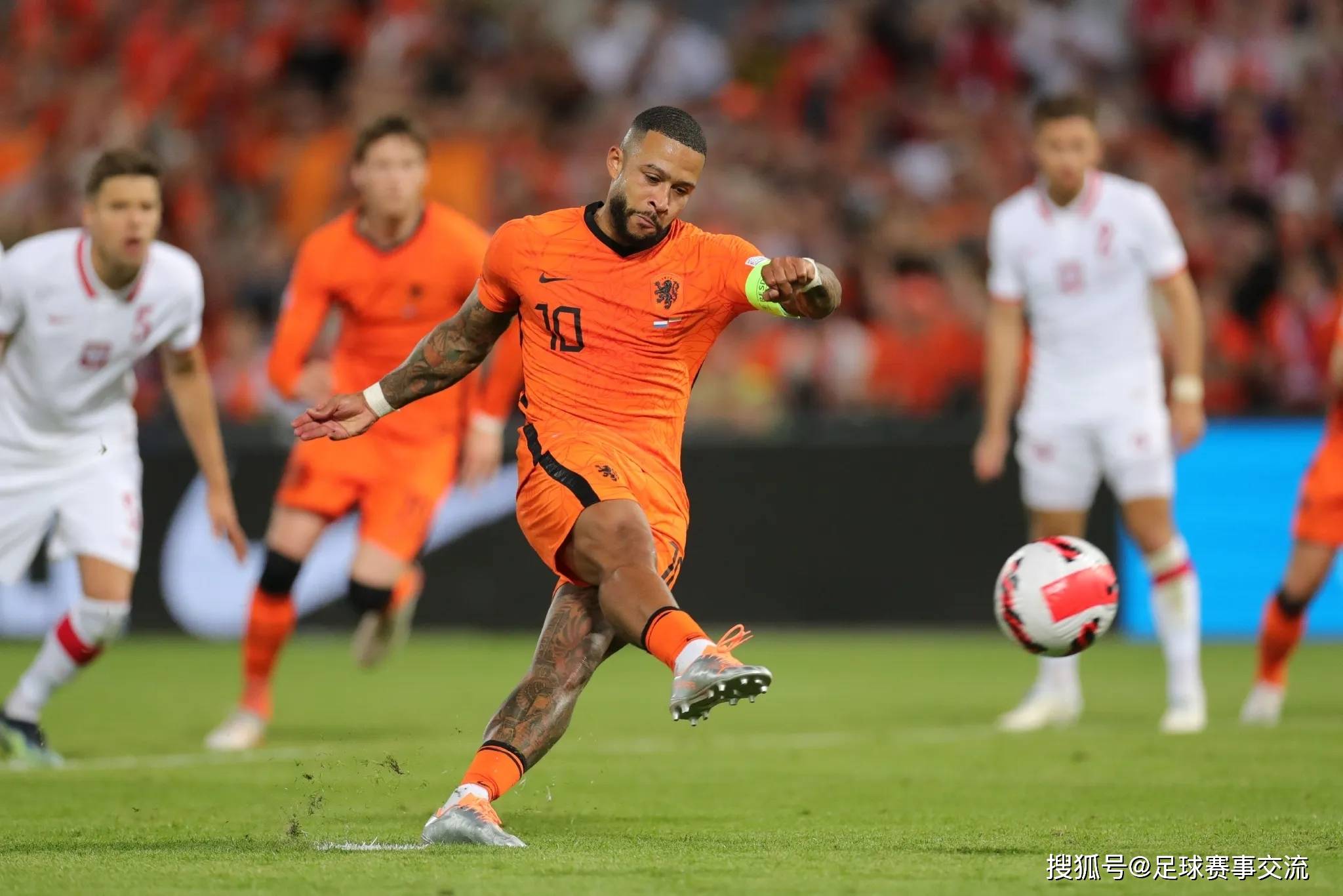 荷兰平捷克晋级，挪威点球逆袭