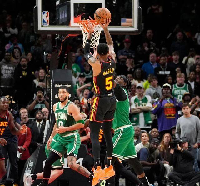  西亚卡姆新星大胜表现惊艳，老鹰未来可期！